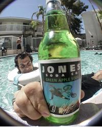 JONES SODA CO. GREEN APPLE SODA