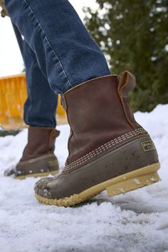 One of the coziest versions of our legendary Bean Boot yet – featuring a plush fleece lining, insulation for warmth and an easy-to-wear zip-front design. Bean Boots, Super Start, Funny Airport Signs, Airport Signs, G Man, At The Airport, Men's Boots, Duck Boots, Ll Bean