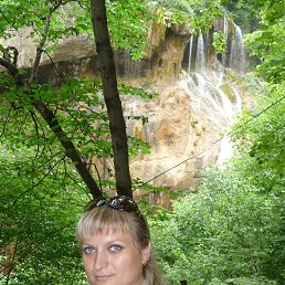 Nadezhda, 37, 