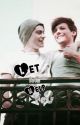 Let Me Help You (Zouis) by eishytomlinson