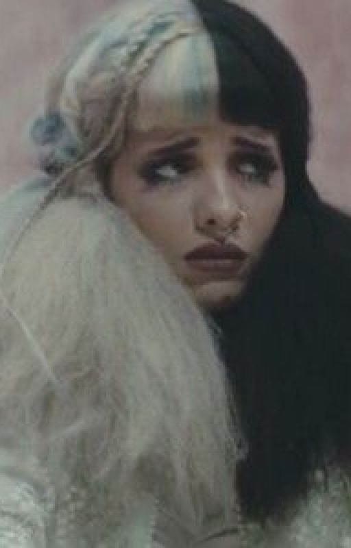 O diário de Melanie Martinez by iwroteshit