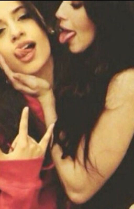 Stockholm syndrome (camren)  by ToniLockhart