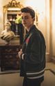 Runaway- Noah Schnapp x Reader by roary-