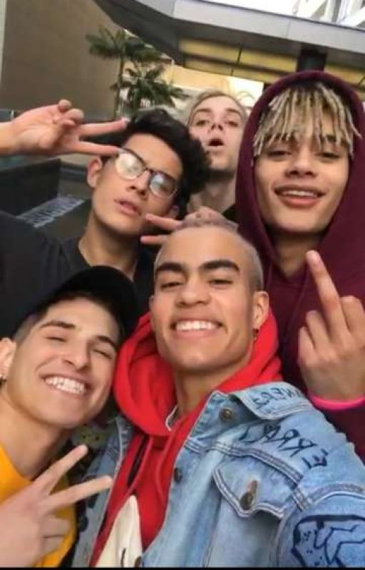 PRETTYMUCH smut by ZionKuwonu04