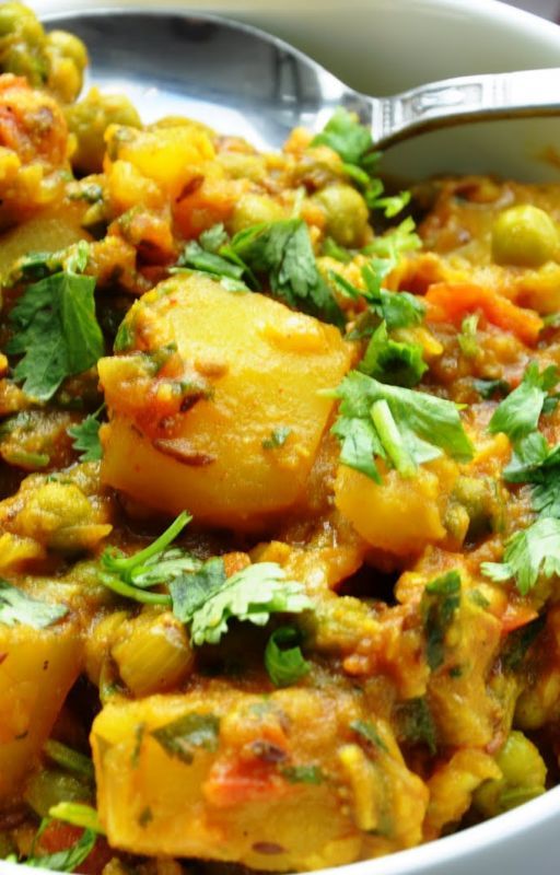 Aloo Matar Masala Recipe - Socialkitchen by Socialkitchen