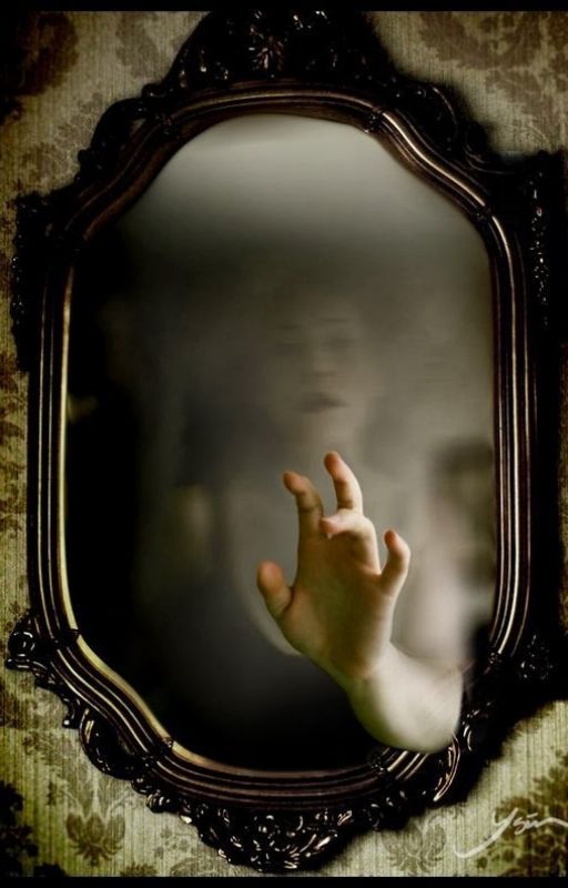 Mirror People/ Contest Short Story by Vicdev