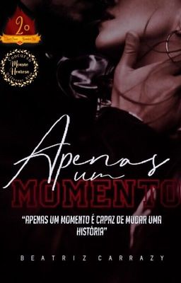 Apenas Um Momento | Livro Único cover