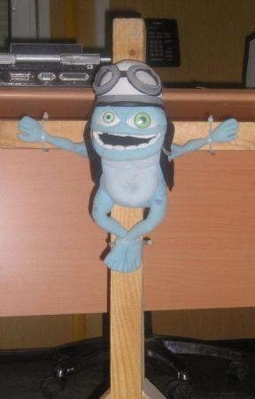 Crazy Frog Crucifixion by BigBob89