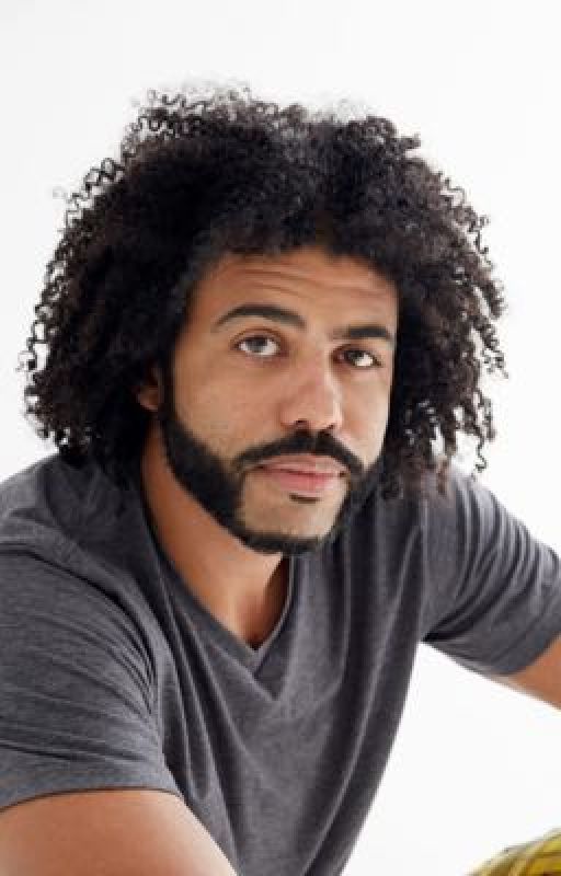 Help... (Daveed Diggs x Reader) by WIKIPEDIABOBO