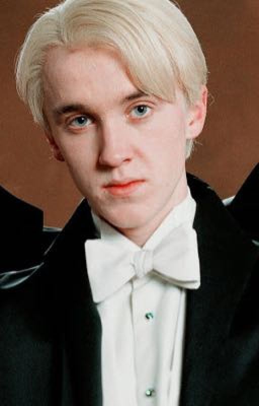 Draco Malfoy x Reader by REEEEEEEE21