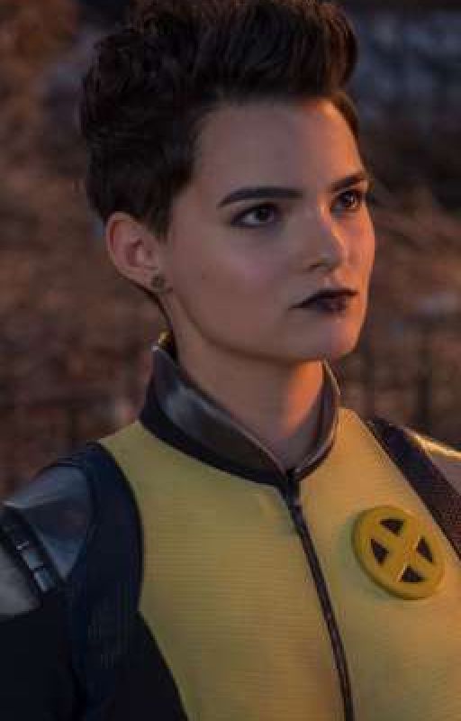 Negasonic Teenage Warhead x Fem Reader  by gay_wolf_