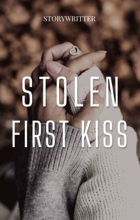 Stolen First Kiss (Yoongi X Jennie) by StoryWriter00001