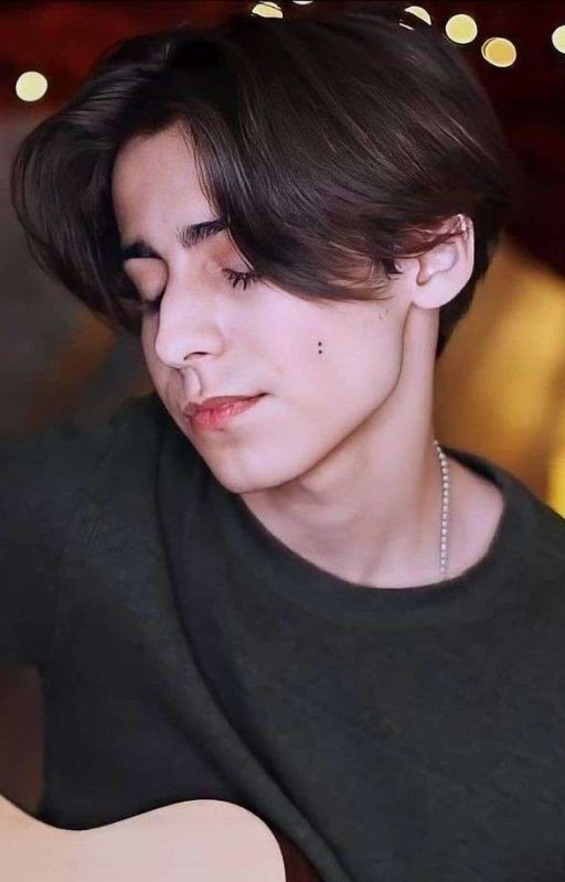 STAN [ Aidan Gallagher x Reader ] by marcy_cupid