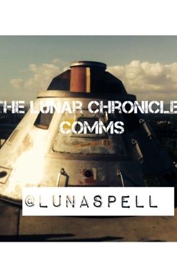 Lunar Chronicles Comms cover