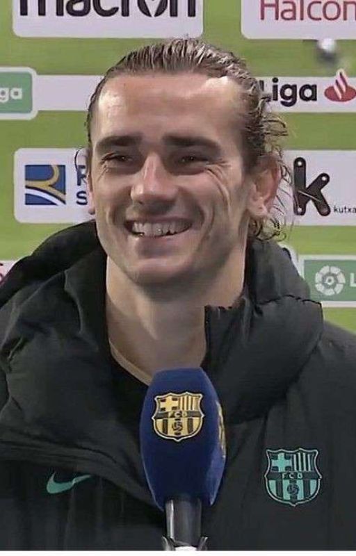 A Reporter | Antoine Griezmann  by jinan_xo