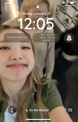 Her Lockscreen || 2yeon/Najeong Fanfic cover