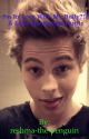 Bullied and in love with Luke hemmings by penguins_xoxo_