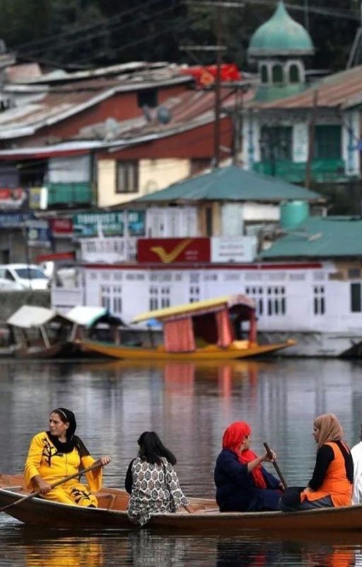 Unveiling Jammu and Kashmir: Nature's Beauty and Economic Bounty by ArjunDasTenders