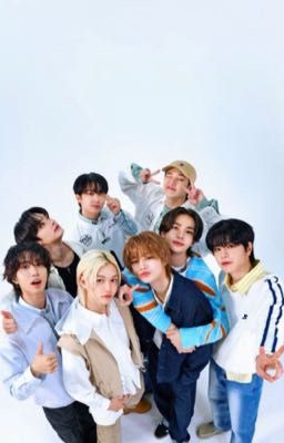 SKZ ONESHOTS cover