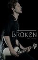 Broken [CZ - Luke Hemmings] by amaliaxoxo