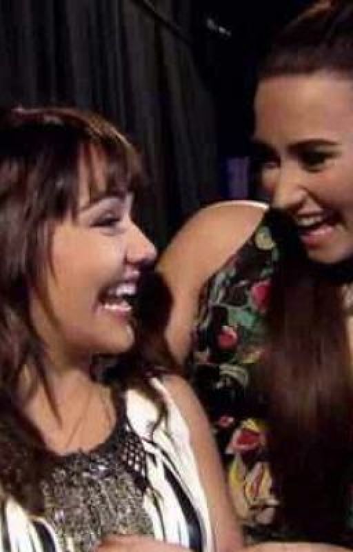 Oh My Teacher (Jennel Garcia & Demi Lovato fanfic) by demi_lovatic