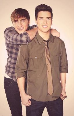 Invisible (A Kendall Schimdt&Logan Henderson fanfic) cover