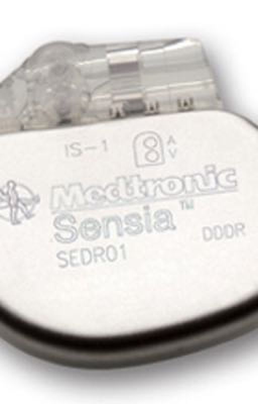 Sensia Pacemaker Technical Manual SR (SEDR01 / L SEDRL1) by Medtronic