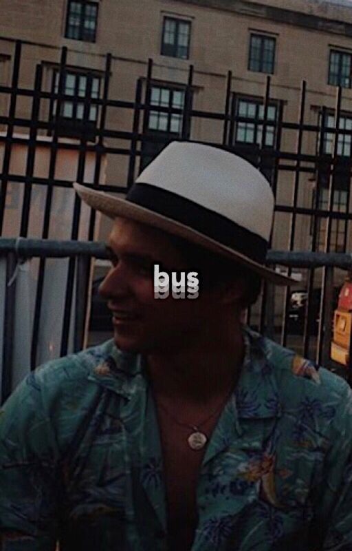 bus → brad simpson | ✓ by hairtoolong