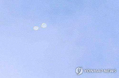 详讯：朝鲜垃圾气球落在韩国总统府所在地