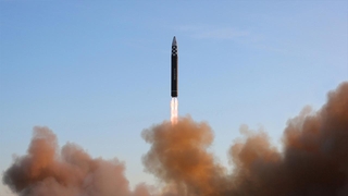 [속보] 합참 "북한, 동쪽 방향으로 탄도미사일 발사"