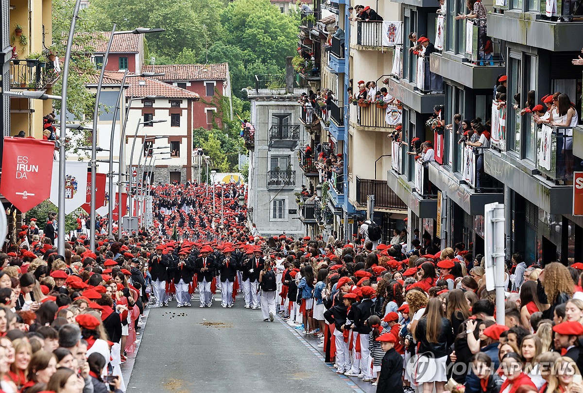 SPAIN TRADITIONS