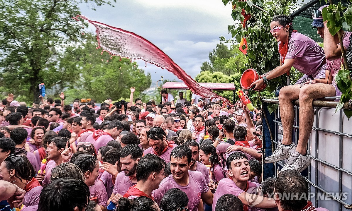 SPAIN TRADITIONS