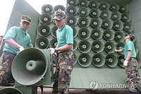 Corea del Sur lleva a cabo transmisiones por megafonía a gran escala en respuesta a los globos norcoreanos