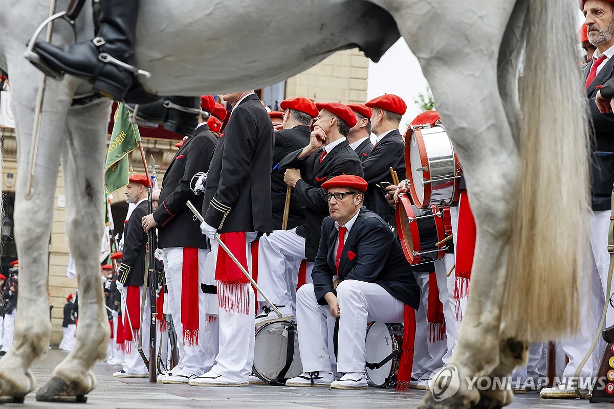 SPAIN TRADITIONS