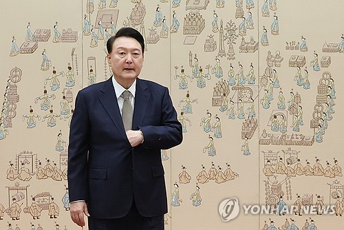 尹대통령 "반개혁 저항에도 물러서지 않고 4대 개혁 강력 추진"