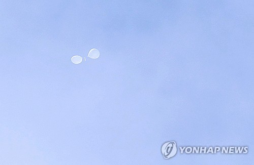  N. Korea sends some 300 trash-carrying balloons into S. Korea: JCS