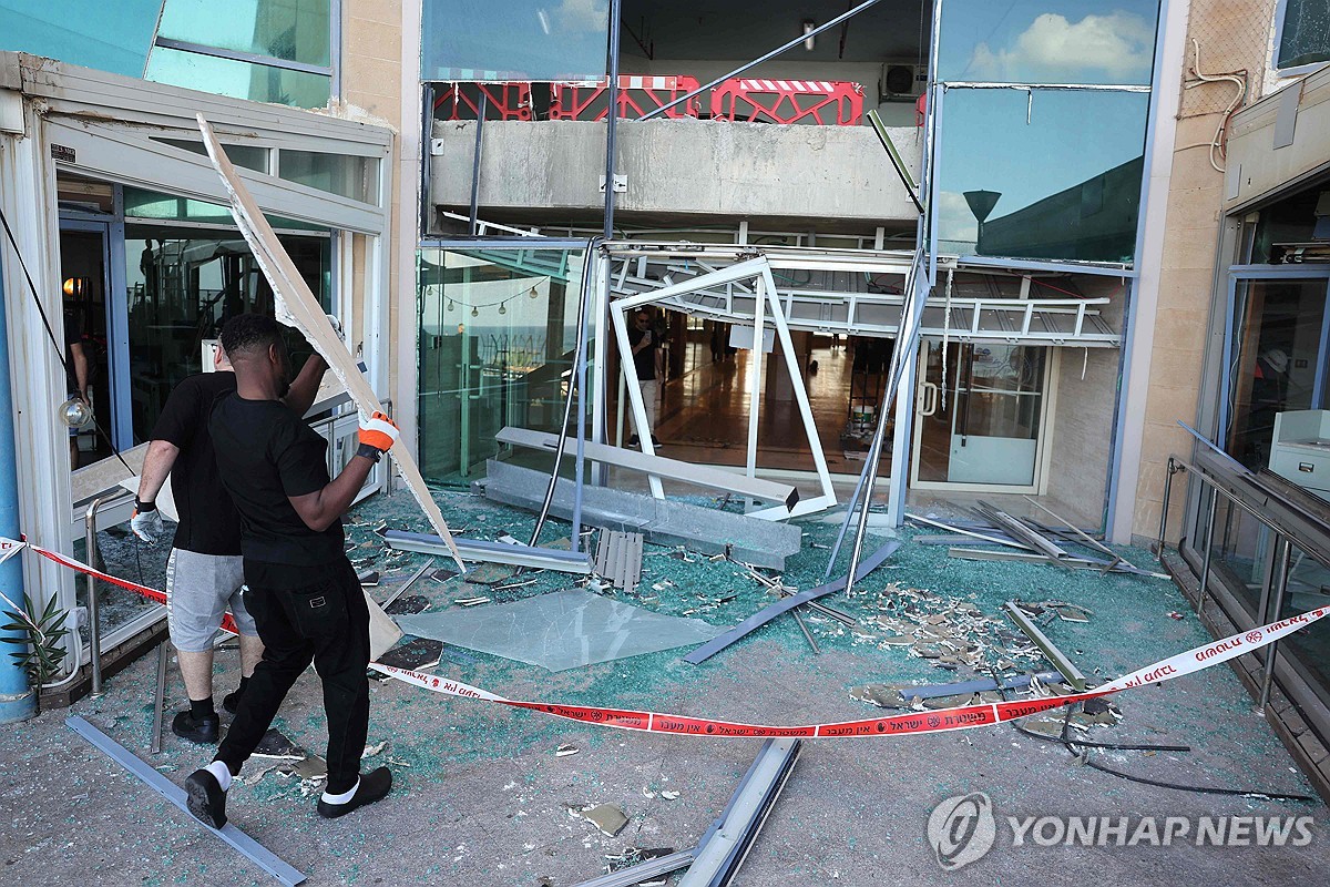 미사일 공격에 아이언돔 '위력 과시' 했지만 아찔했던 이스라엘 