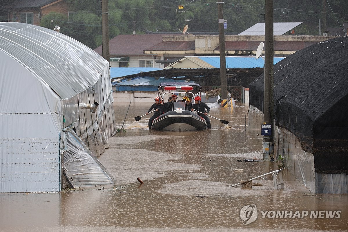 한순간에 섬이 되어버린 마을