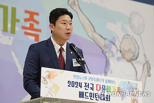 與진종오 "사격연맹, 선수 포상금은 안 주고 직원들엔 성과급"(종합)