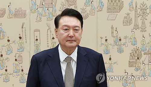 尹지지율 20%·국민의힘 28%…정부 출범 이후 동반 최저치[한국갤럽]