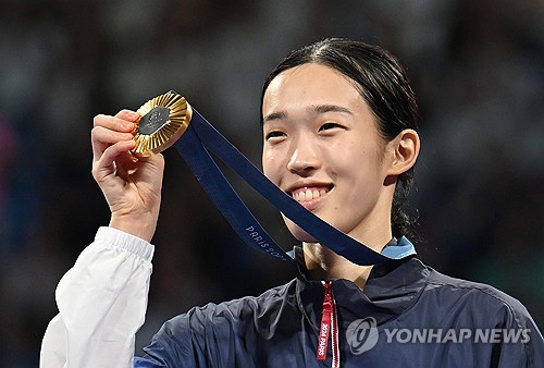 [올림픽] '183㎝에 57㎏' 김유진 "삼겹살에 된장찌개 먹을래요! 맥주도!"