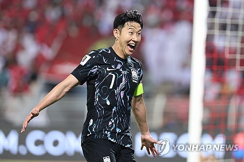 サッカー韓国代表　オマーン下し１勝１分に＝Ｗ杯最終予選