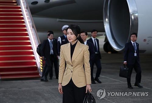 野 "'주식계좌 직접 운용했다'는 김여사에 국민 분노 들불"