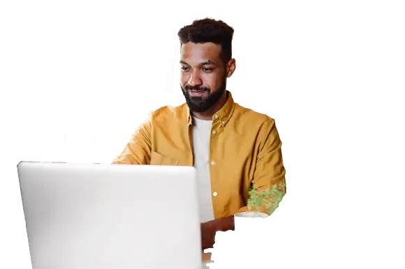 Ein bärtiger Mann arbeitet lächelnd am Laptop. Um ihn herum sind Symbole zu sehen, die die Anzeige eines Messinstruments und eine Trendlinie darstellen, sowie Textblasen mit den Begriffen „Best in class“, „Leader“ und „Challenger“.