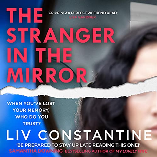 Couverture de The Stranger in the Mirror