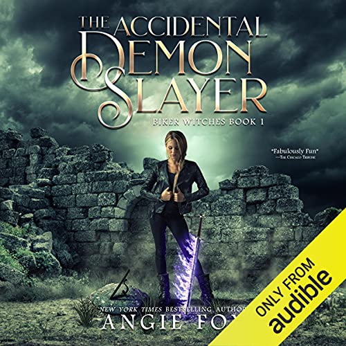 The Accidental Demon Slayer Audiolibro Por Angie Fox arte de portada