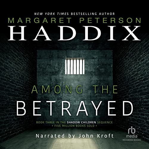 Among the Betrayed Audiolibro Por Margaret Peterson Haddix arte de portada