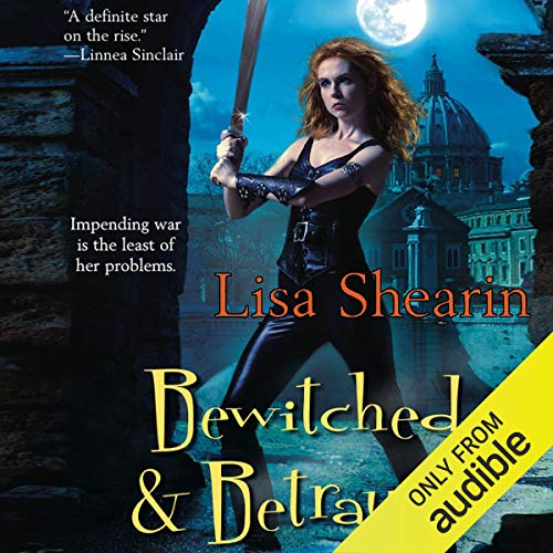 Bewitched & Betrayed Audiolibro Por Lisa Shearin arte de portada