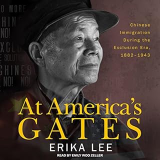 At America's Gates Audiolibro Por Erika Lee arte de portada