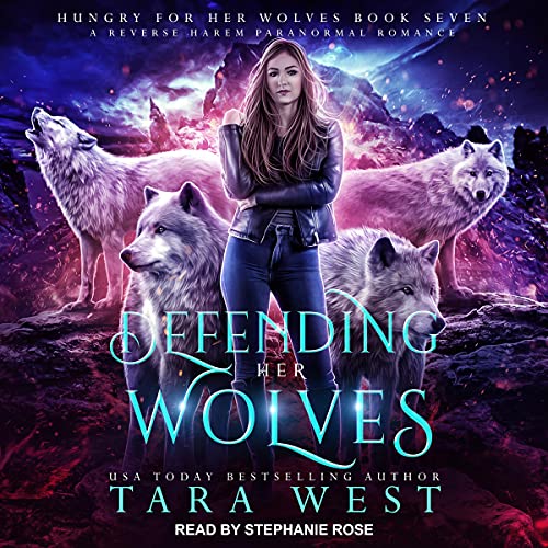 Defending Her Wolves Audiolibro Por Tara West arte de portada